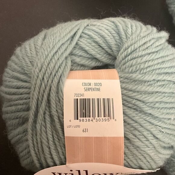 Brand New Lot of 4 Willow Yarns Rustic Serpentine Color 0020 Arts Crafts - Picture 5 of 9
